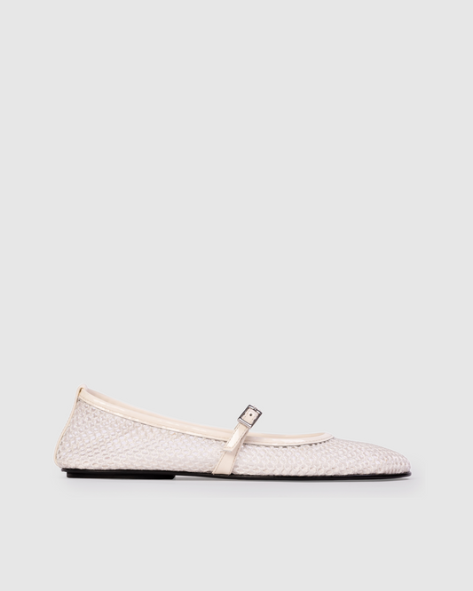 Mika Flat
