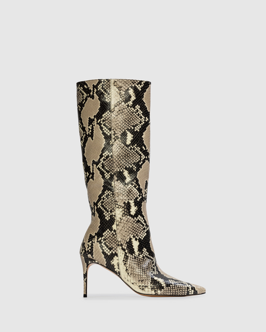 What Are the Latest Trends in Suede Boots in the USA? A Guide to Suede Boot Styles Trending Now